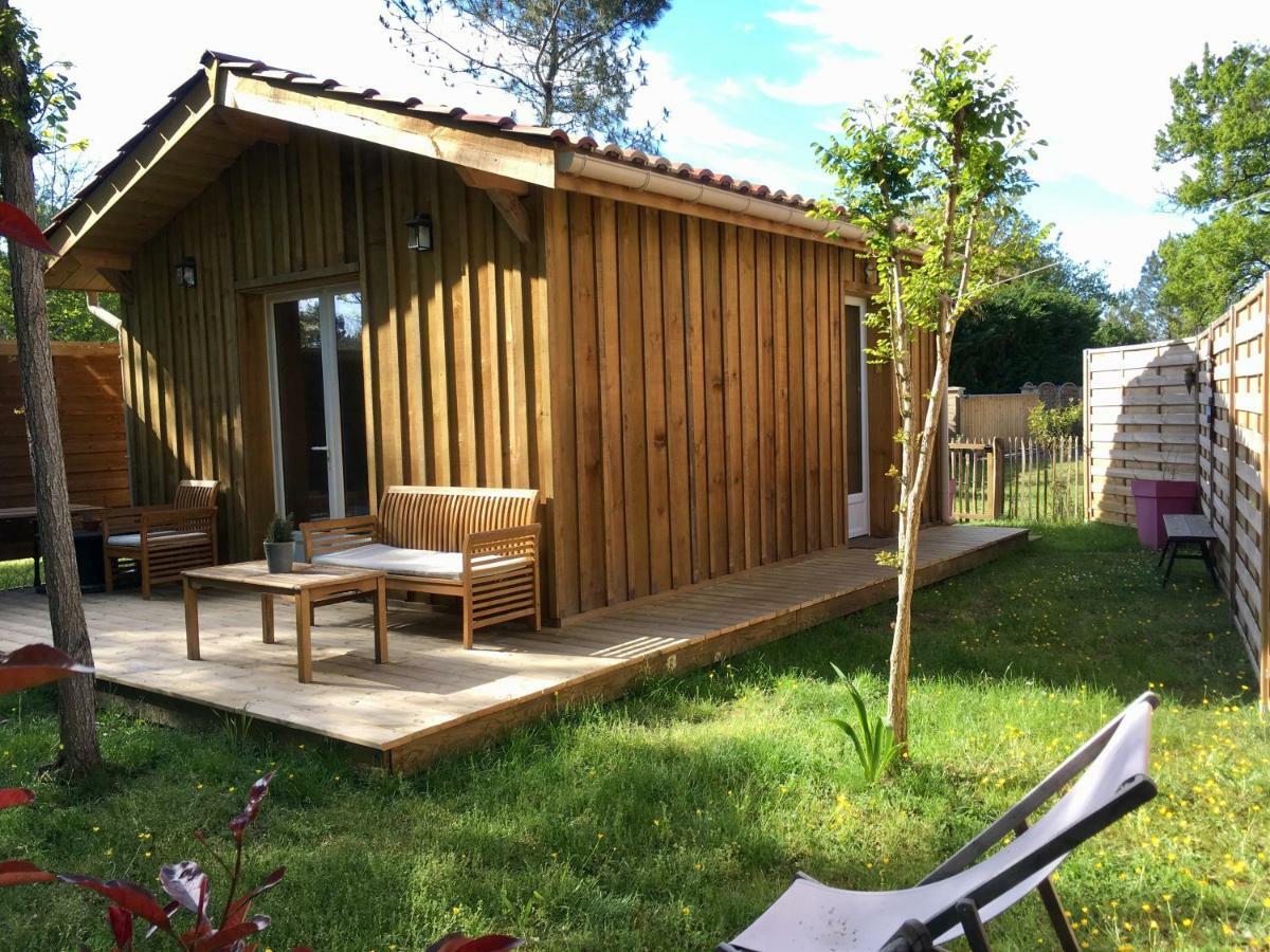 Escale Sous Les Pins Vila Salles  Exterior foto